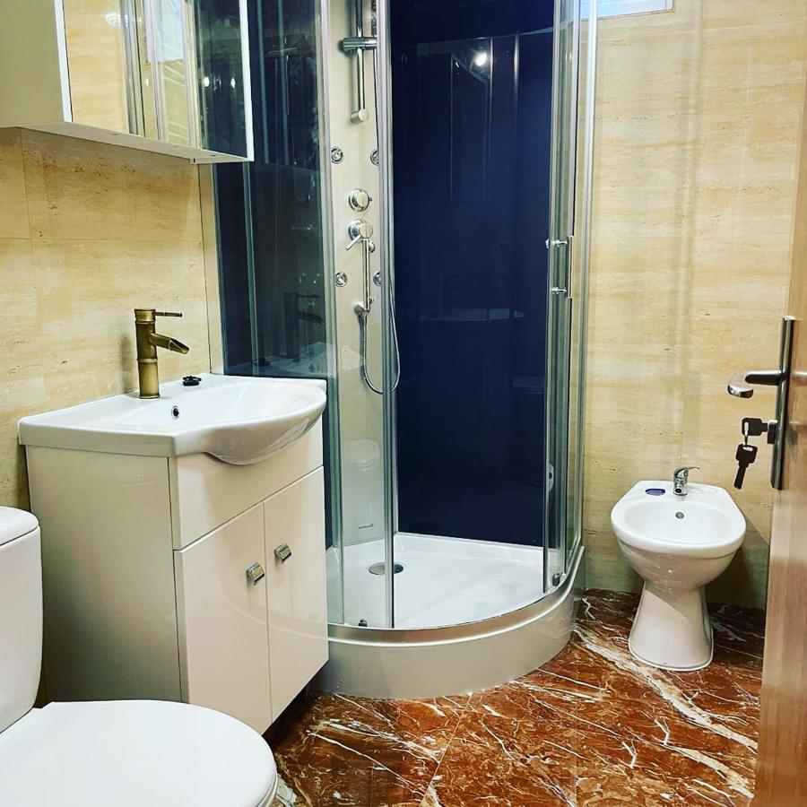 Ferienwohnung La Bunici Baia Mare Exterior foto